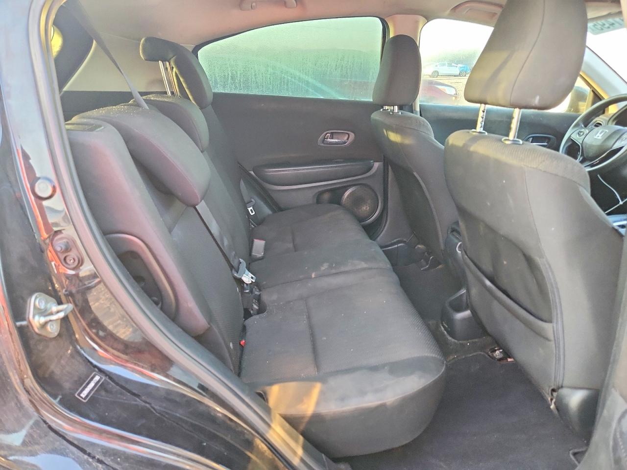 2016 HONDA HR-V LX photo 19