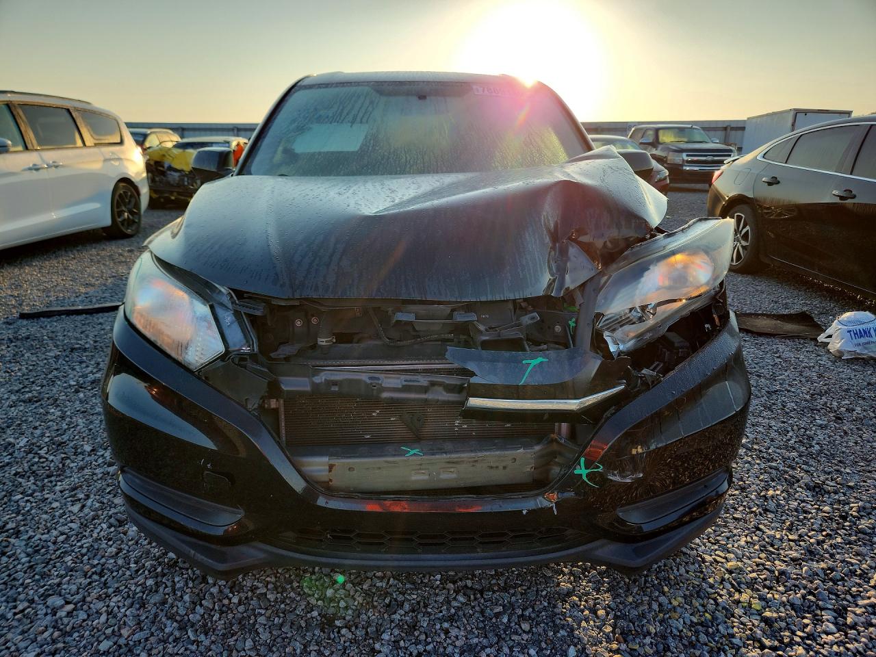2016 HONDA HR-V LX photo 9