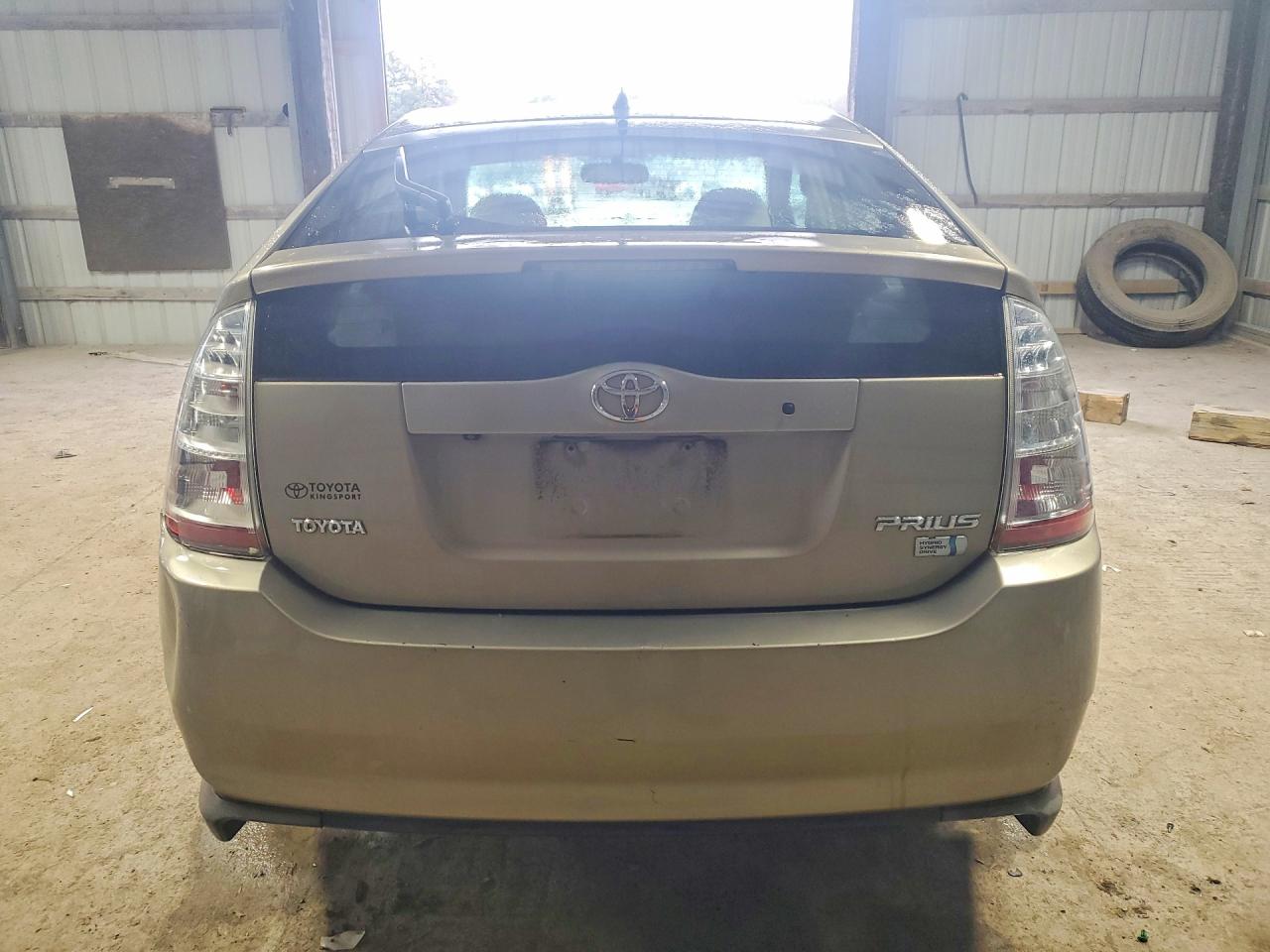 2009 TOYOTA PRIUS BASE photo 6