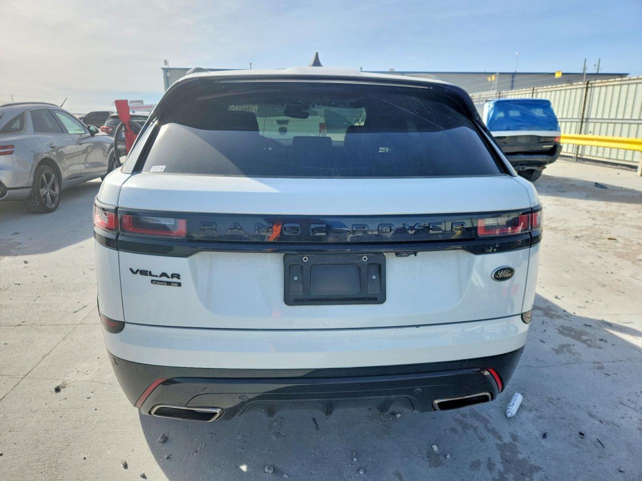 2019 LAND ROVER RANGE ROVER VELAR R-DYNAMIC SE photo 11