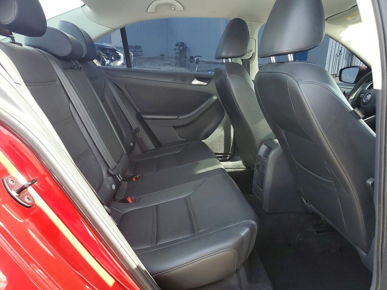2014 VOLKSWAGEN JETTA SE photo 19