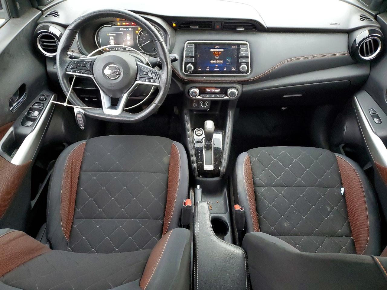 2019 NISSAN KICKS SR photo 8