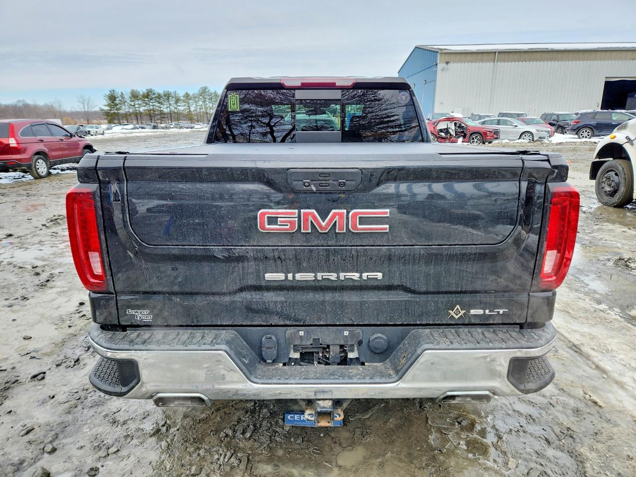 2021 GMC SIERRA K1500 SLT photo 11