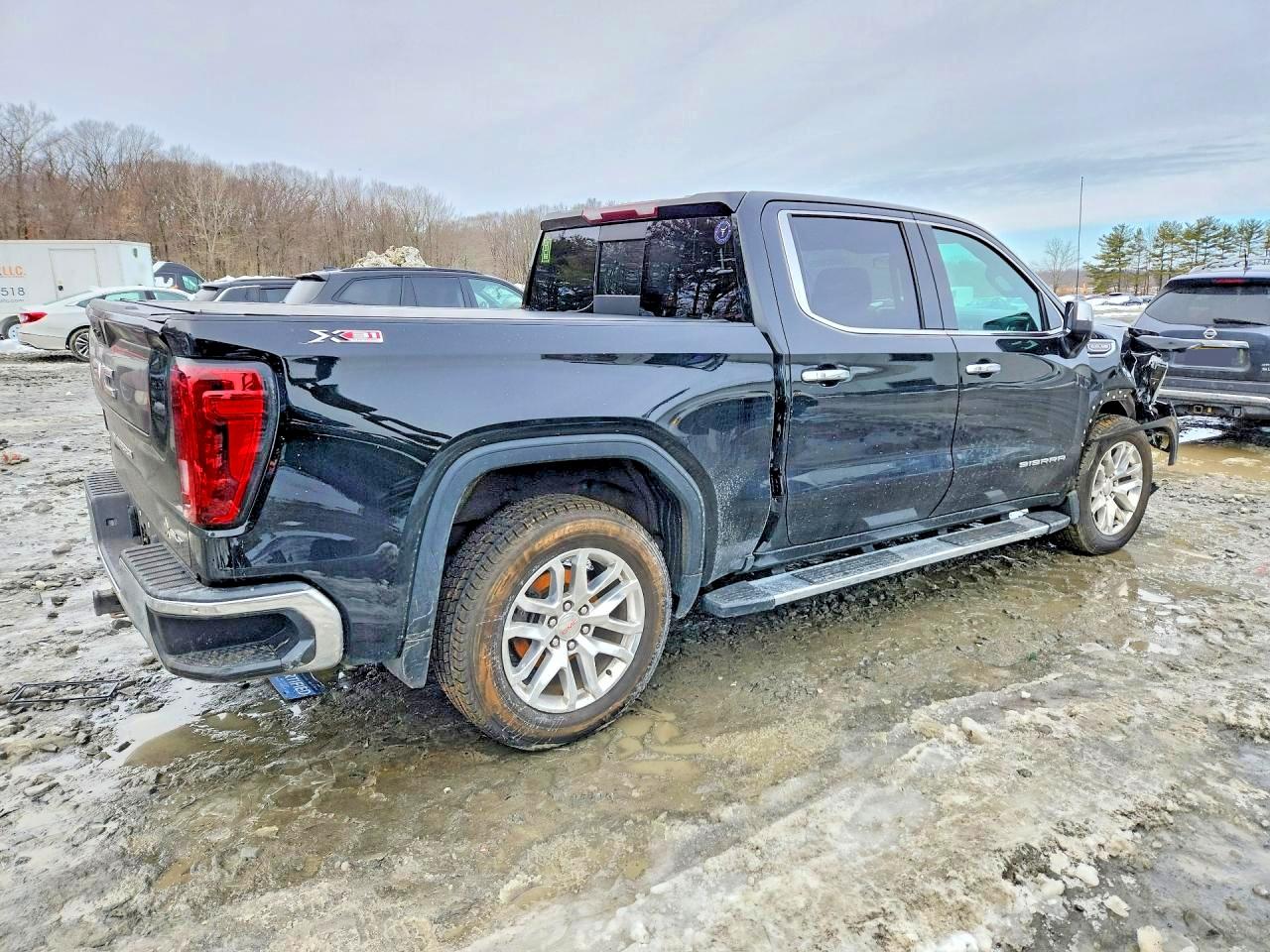 2021 GMC SIERRA K1500 SLT photo 5