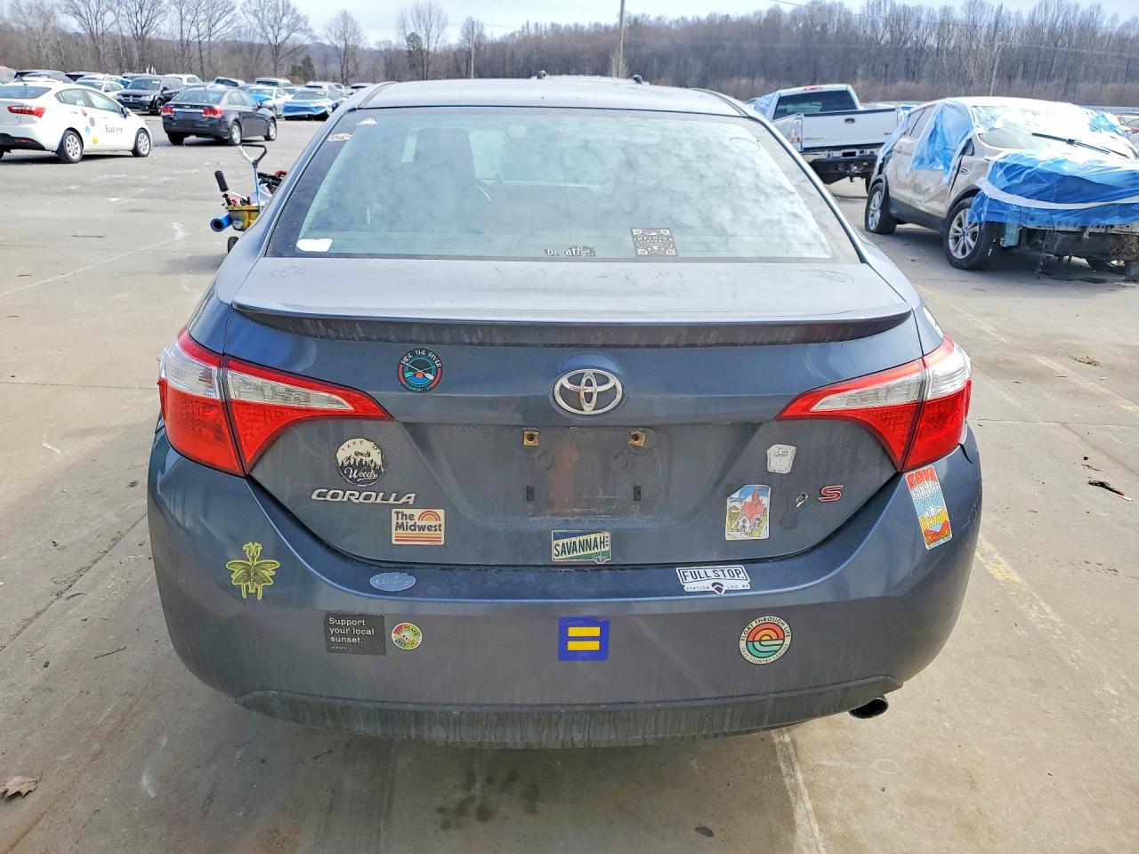 2015 TOYOTA COROLLA photo 6