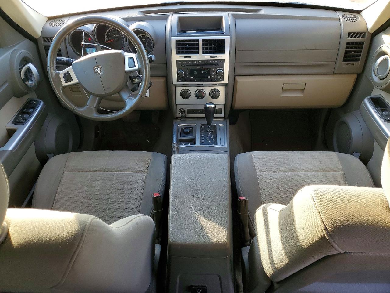 2007 DODGE NITRO SLT photo 8
