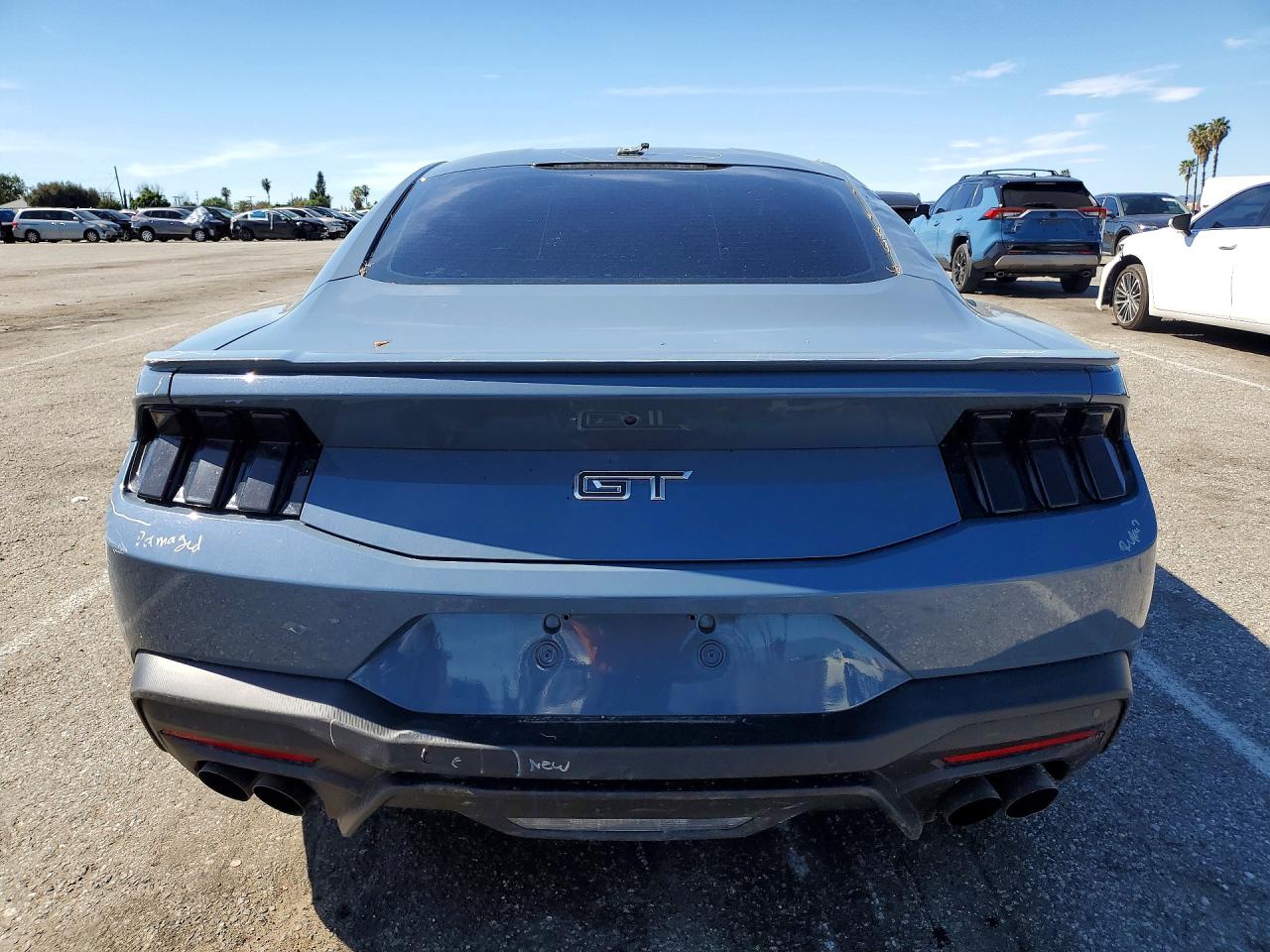 2025 FORD MUSTANG GT photo 11