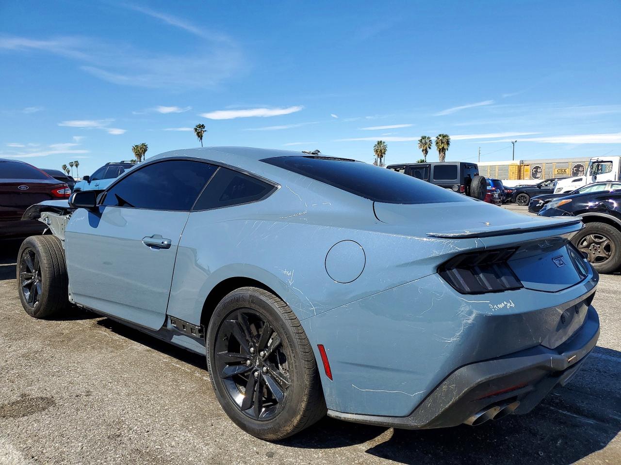 2025 FORD MUSTANG GT photo 3