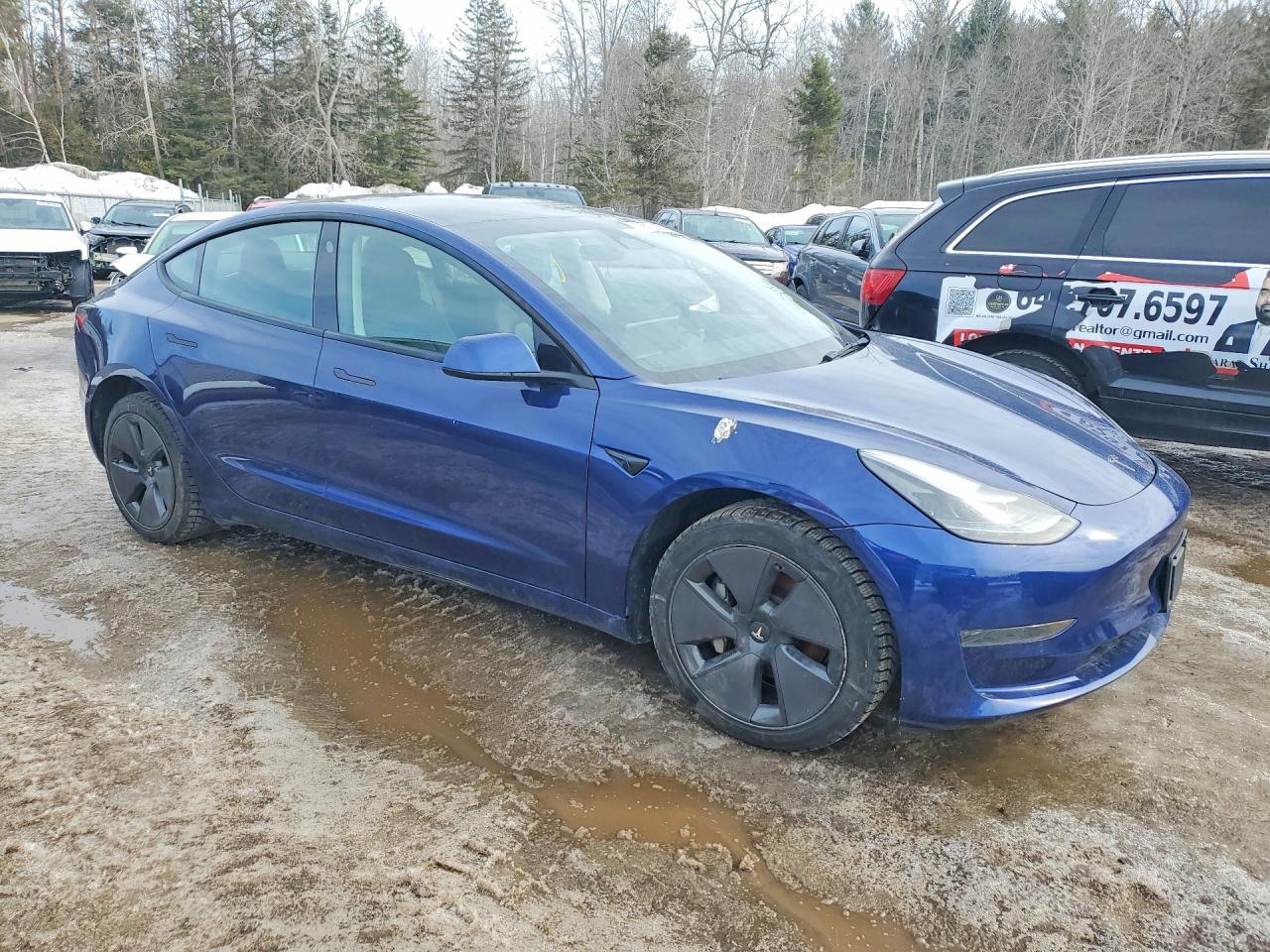 2022 TESLA MODEL 3 photo 4
