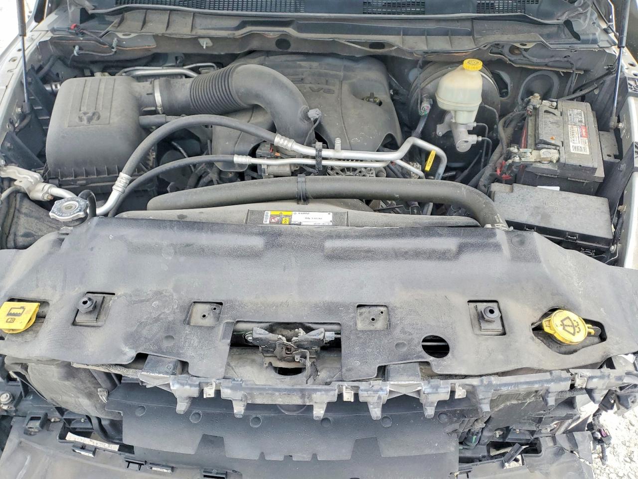 2015 RAM 1500 ST photo 21