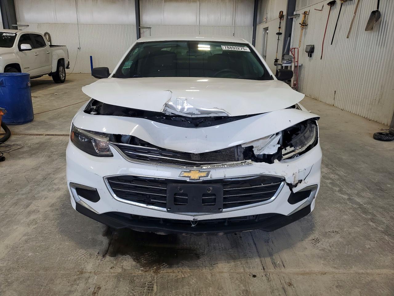 2017 CHEVROLET MALIBU LS photo 5