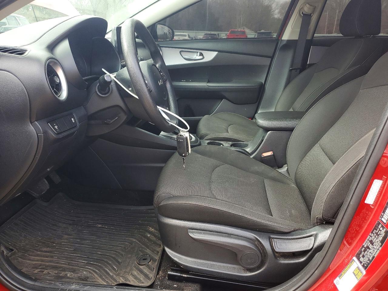 2024 KIA FORTE LXS photo 19