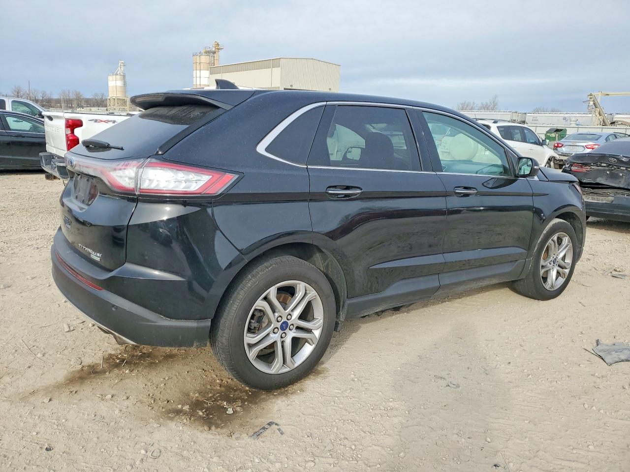2018 FORD EDGE photo 3