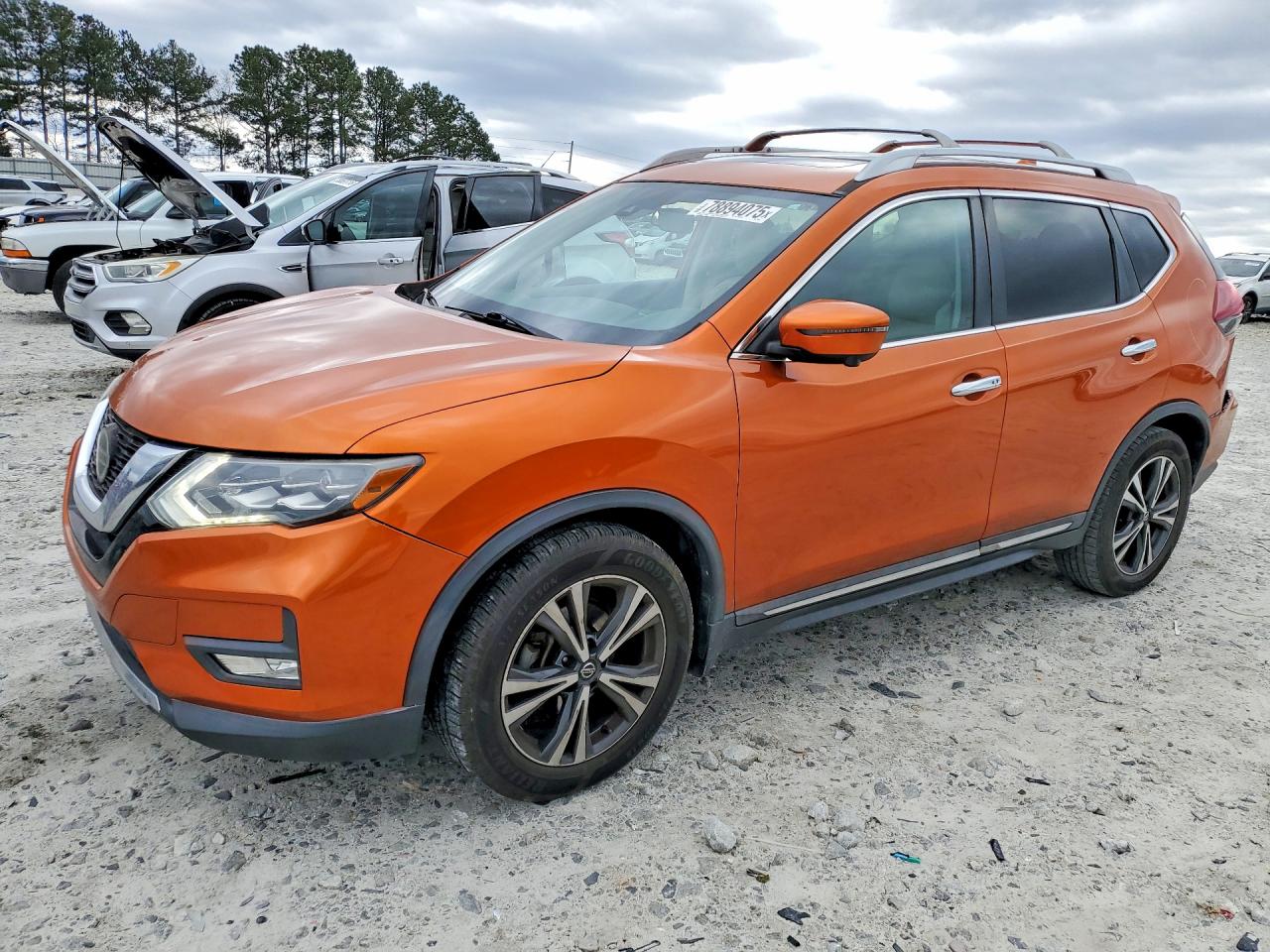 2018 NISSAN ROGUE