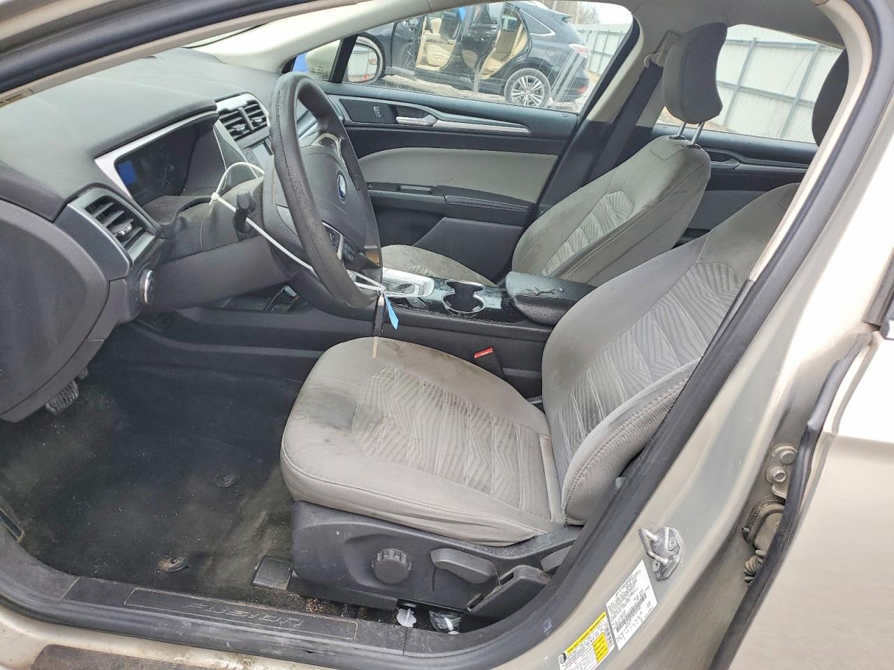 2016 FORD FUSION S photo 13