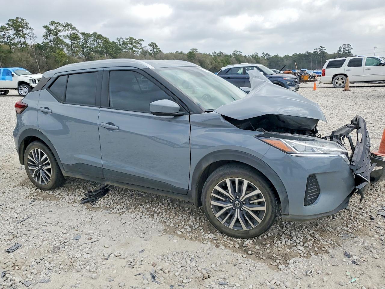 2021 NISSAN KICKS SV photo 7