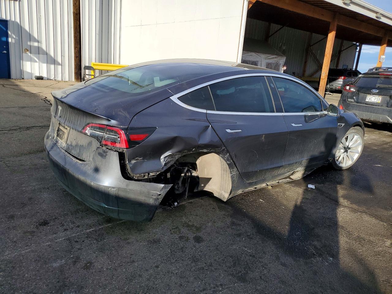 2019 TESLA MODEL 3 photo 3