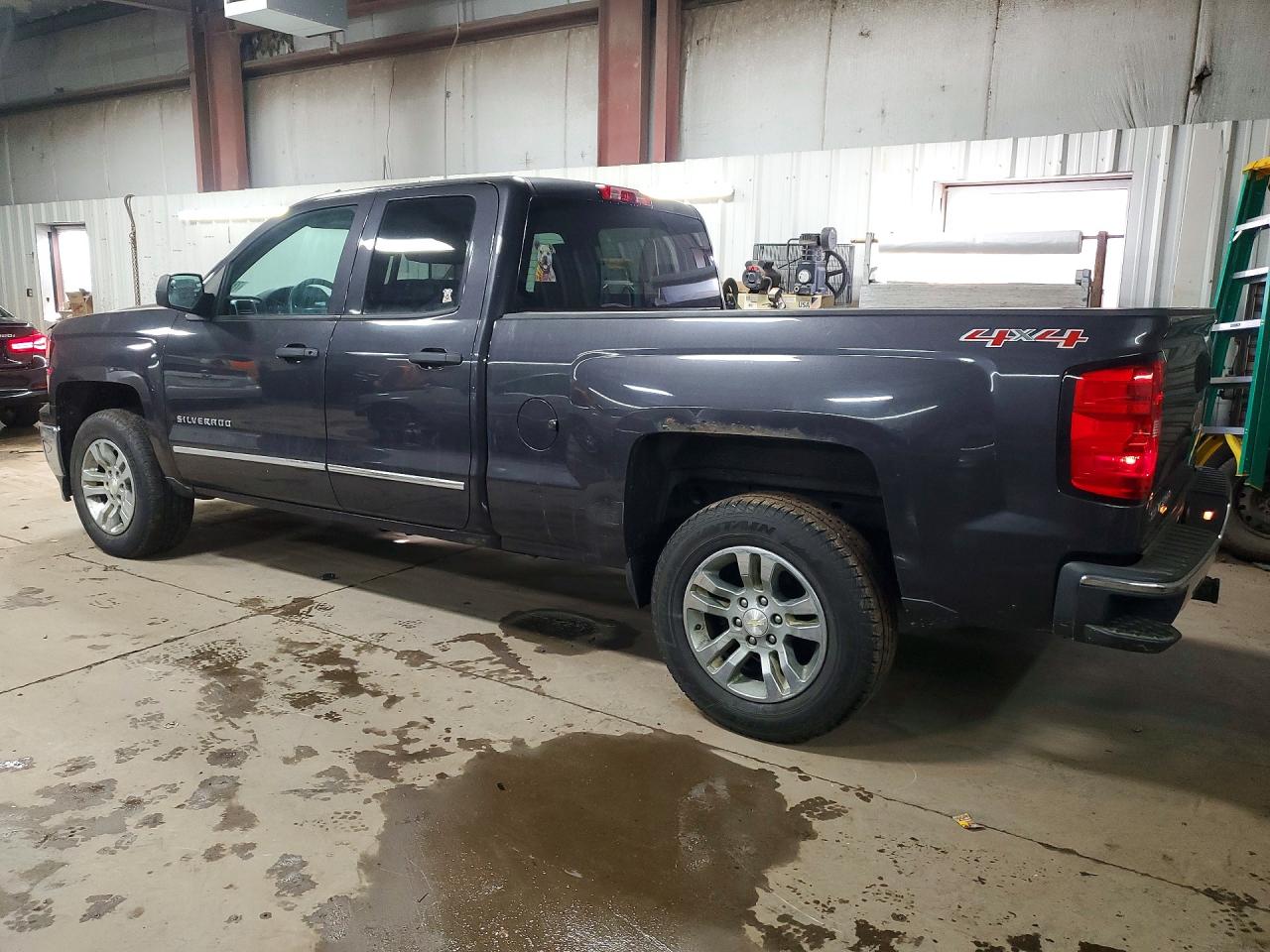 2014 CHEVROLET SILVERADO K1500 LT photo 2