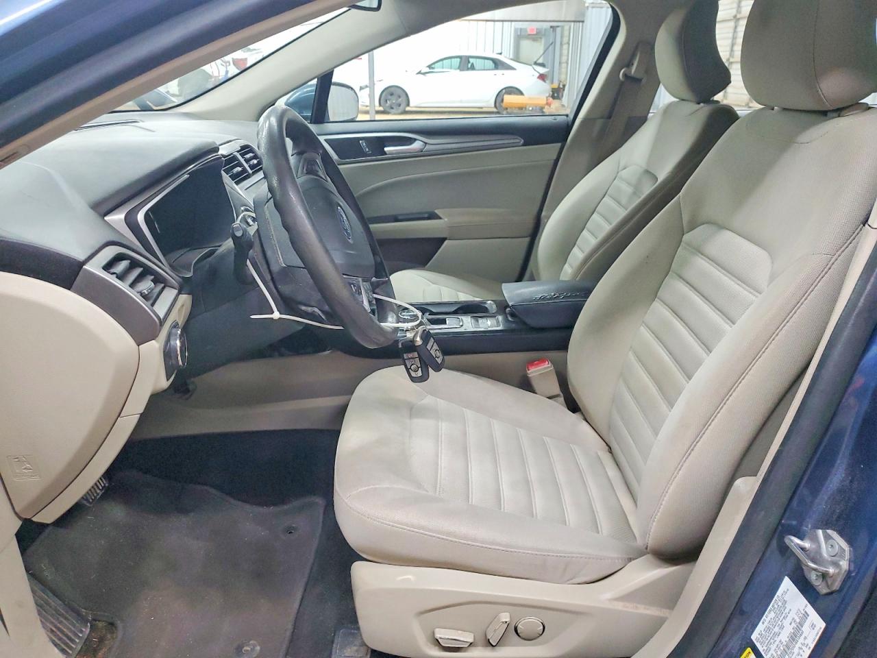 2019 FORD FUSION SE photo 7