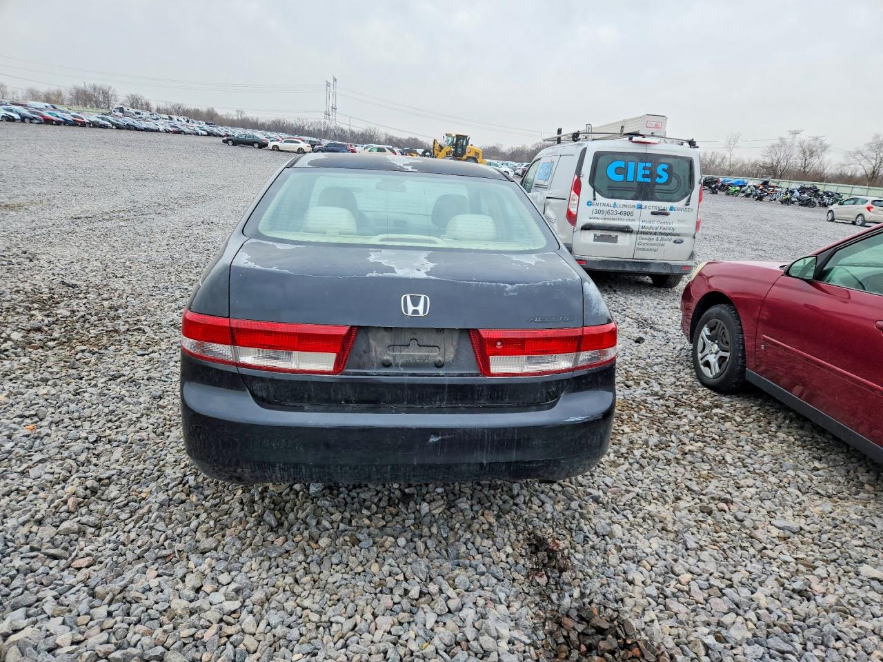 2004 HONDA ACCORD LX photo 6