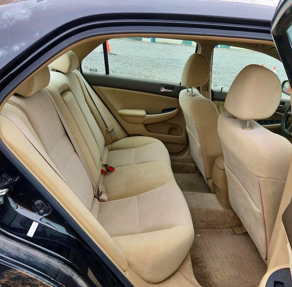 2004 HONDA ACCORD LX photo 10