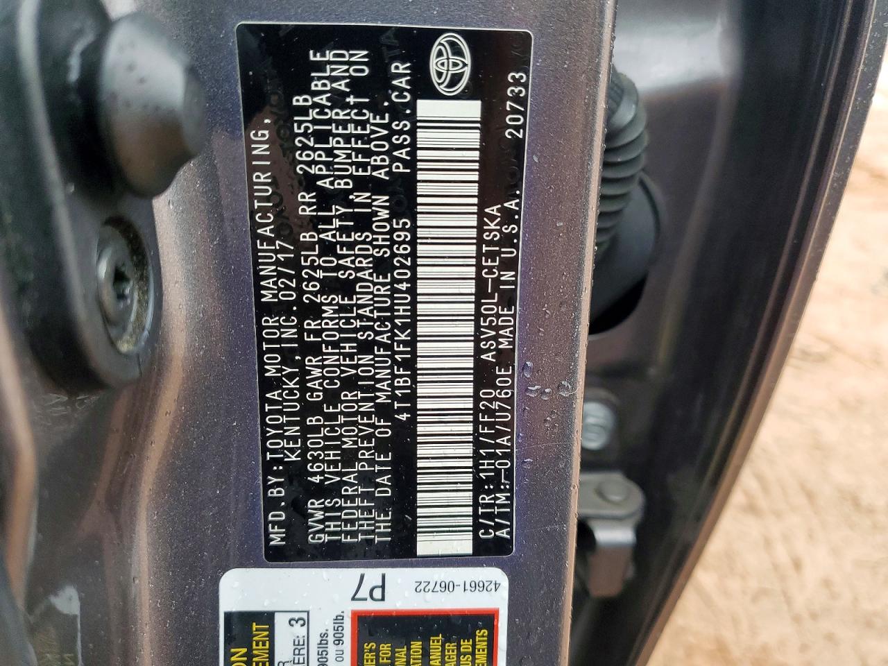 2017 TOYOTA CAMRY SE photo 12
