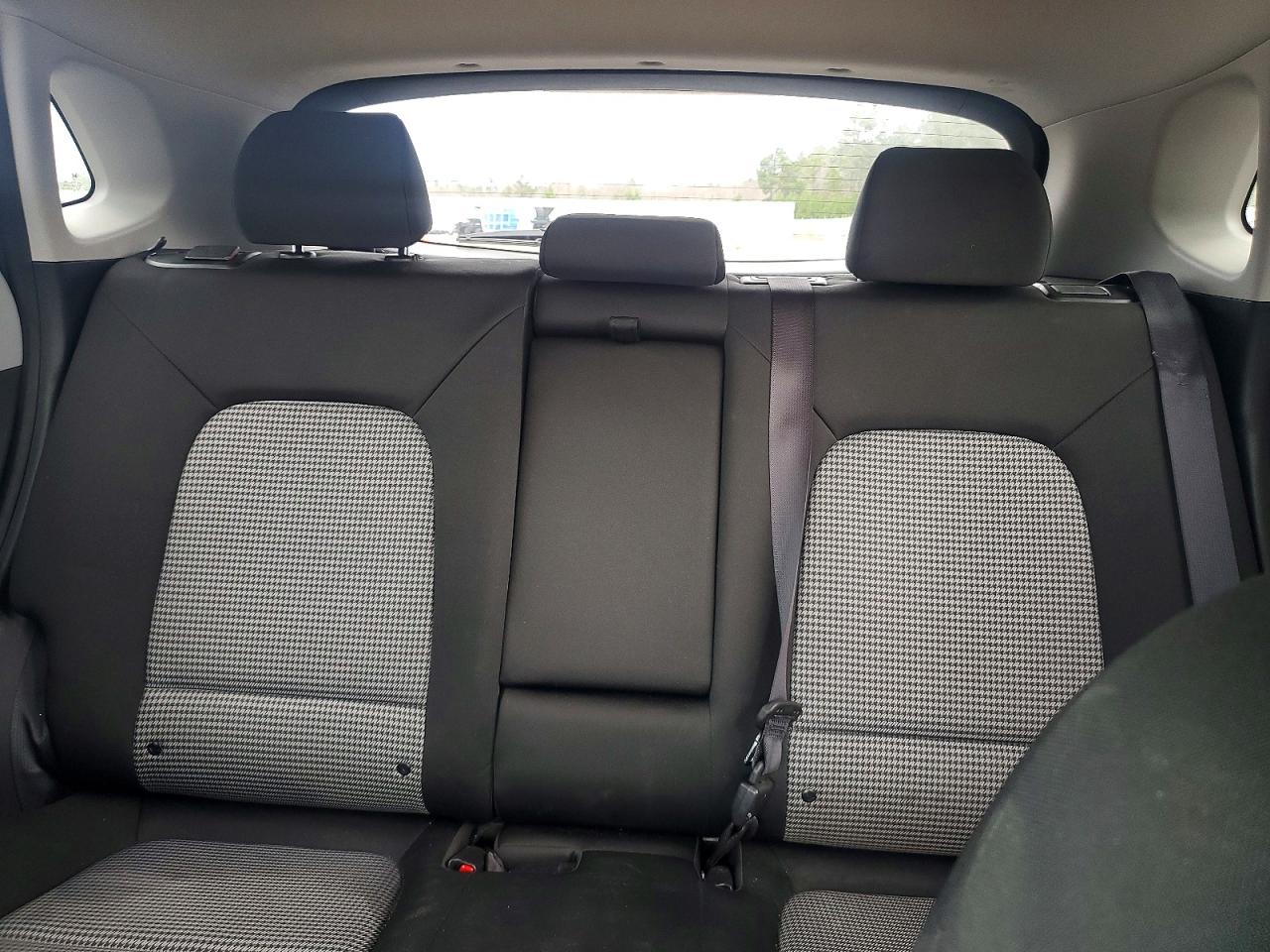 2020 HYUNDAI KONA SEL photo 19