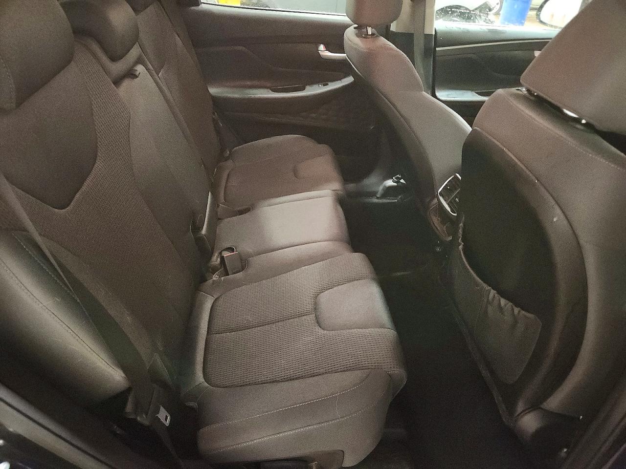 2019 HYUNDAI SANTA FE SEL 2.4L photo 31