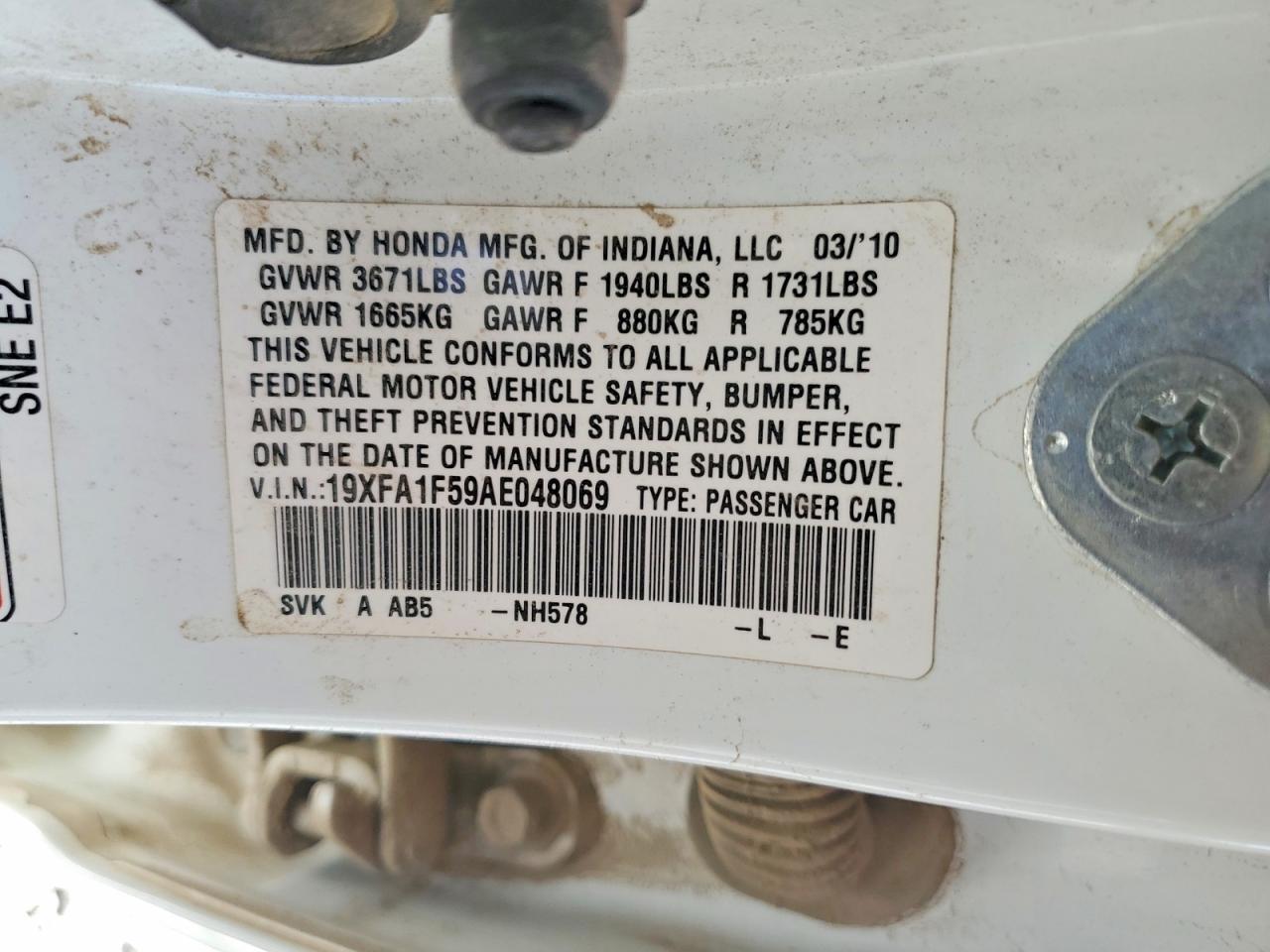 2010 HONDA CIVIC LX photo 12