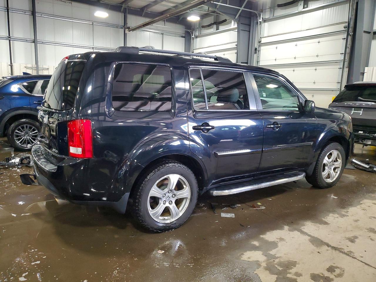 2015 HONDA PILOT EXL photo 3