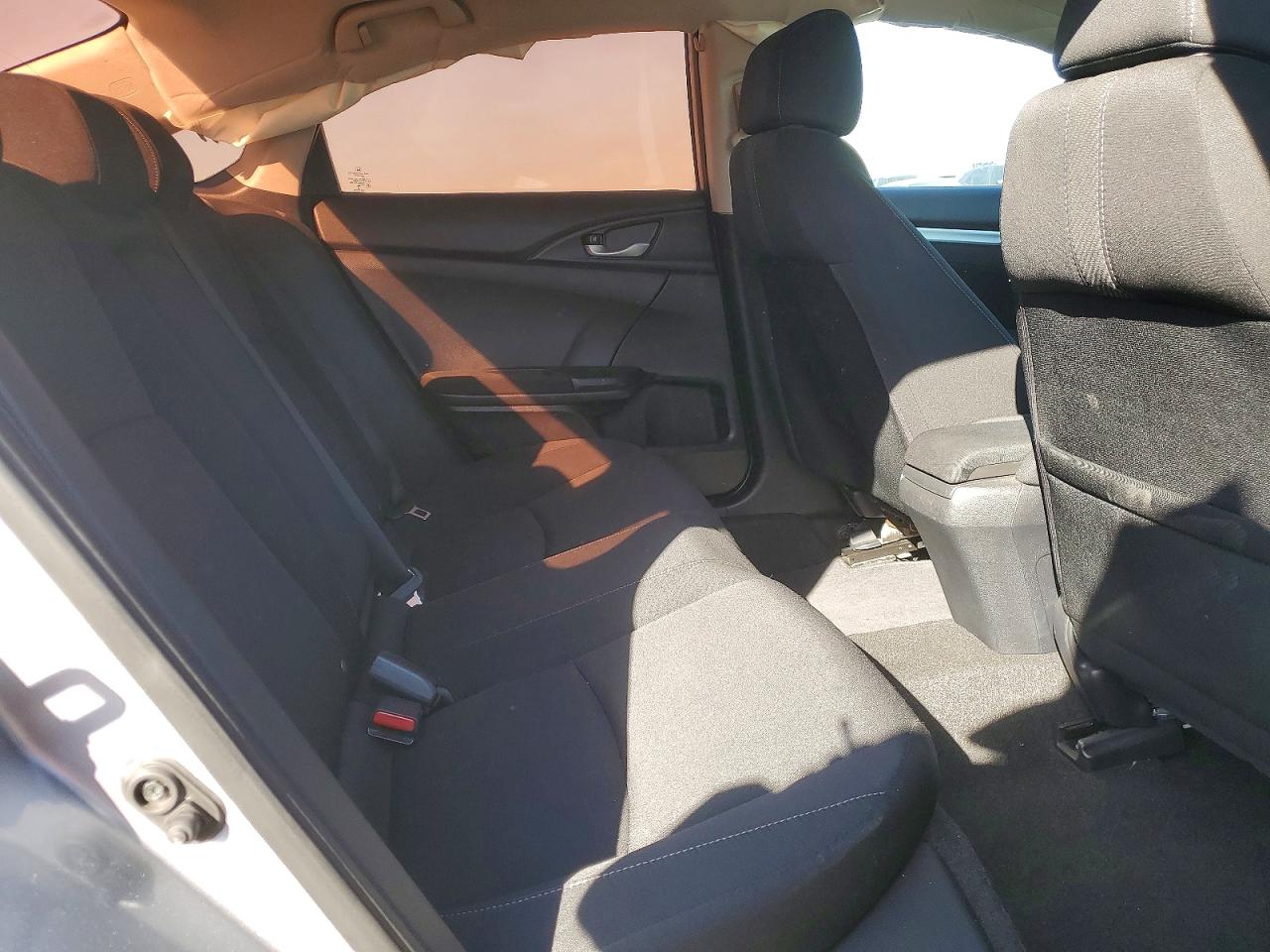 2017 HONDA CIVIC EX photo 10