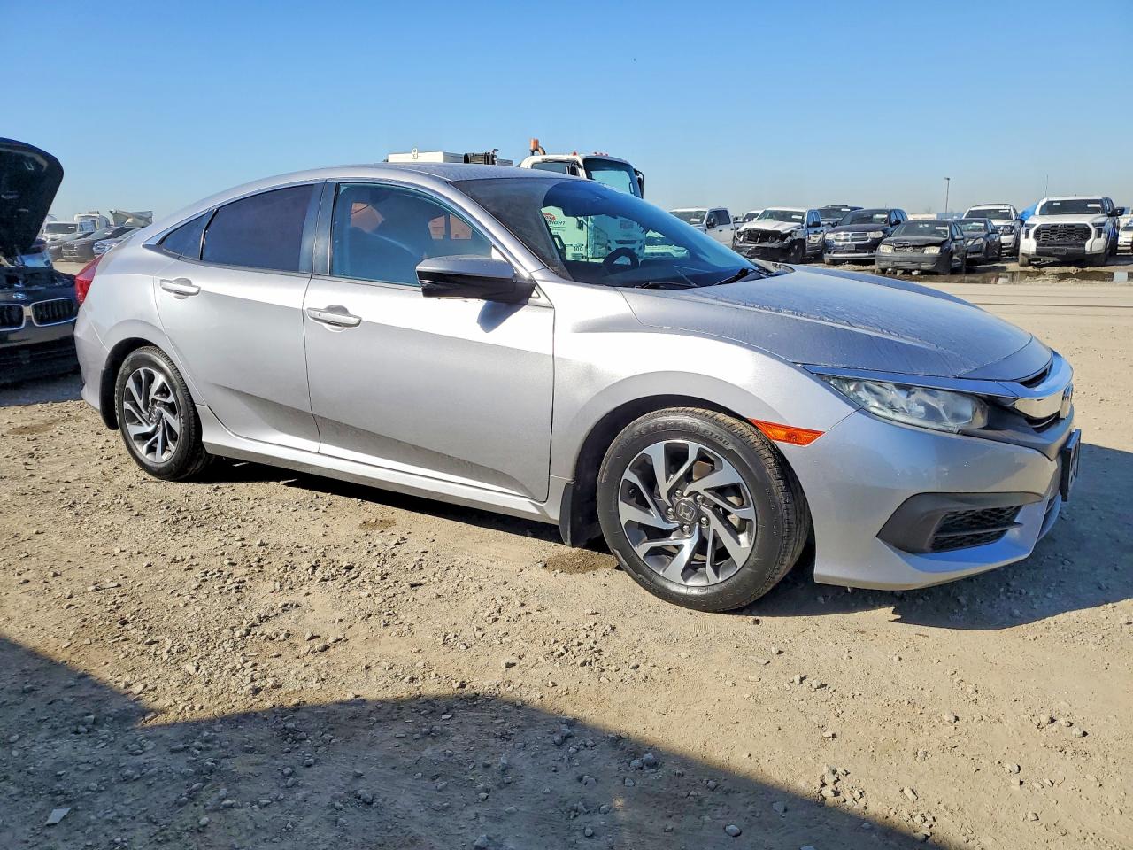 2017 HONDA CIVIC EX photo 4