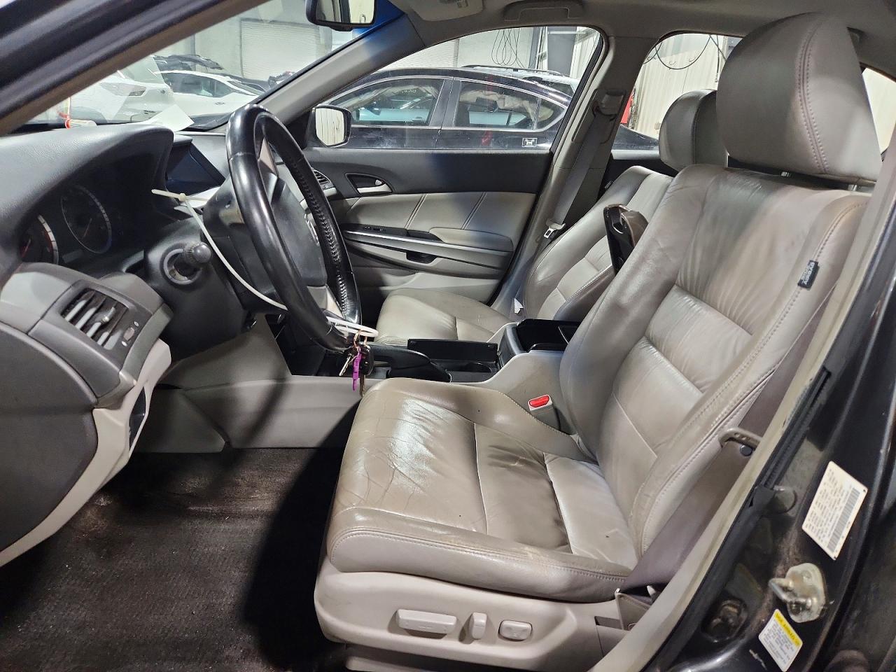 2009 HONDA ACCORD EXL photo 13
