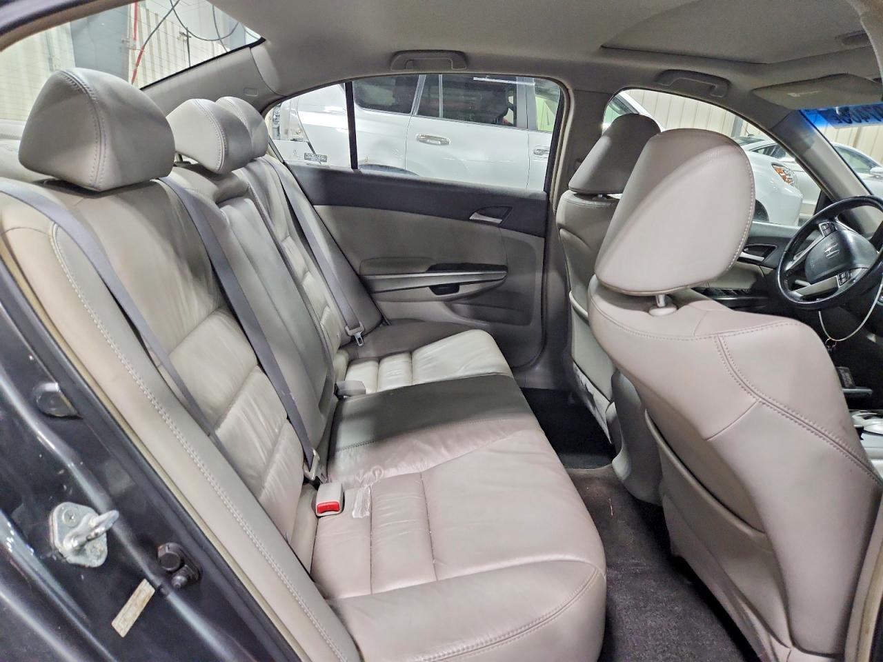 2009 HONDA ACCORD EXL photo 19