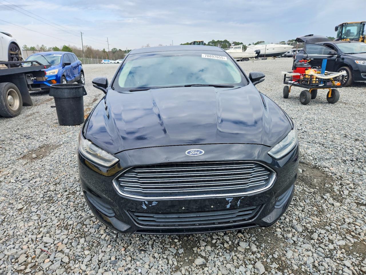 2014 FORD FUSION SE photo 9