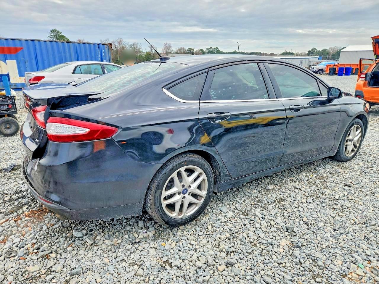 2014 FORD FUSION SE photo 5