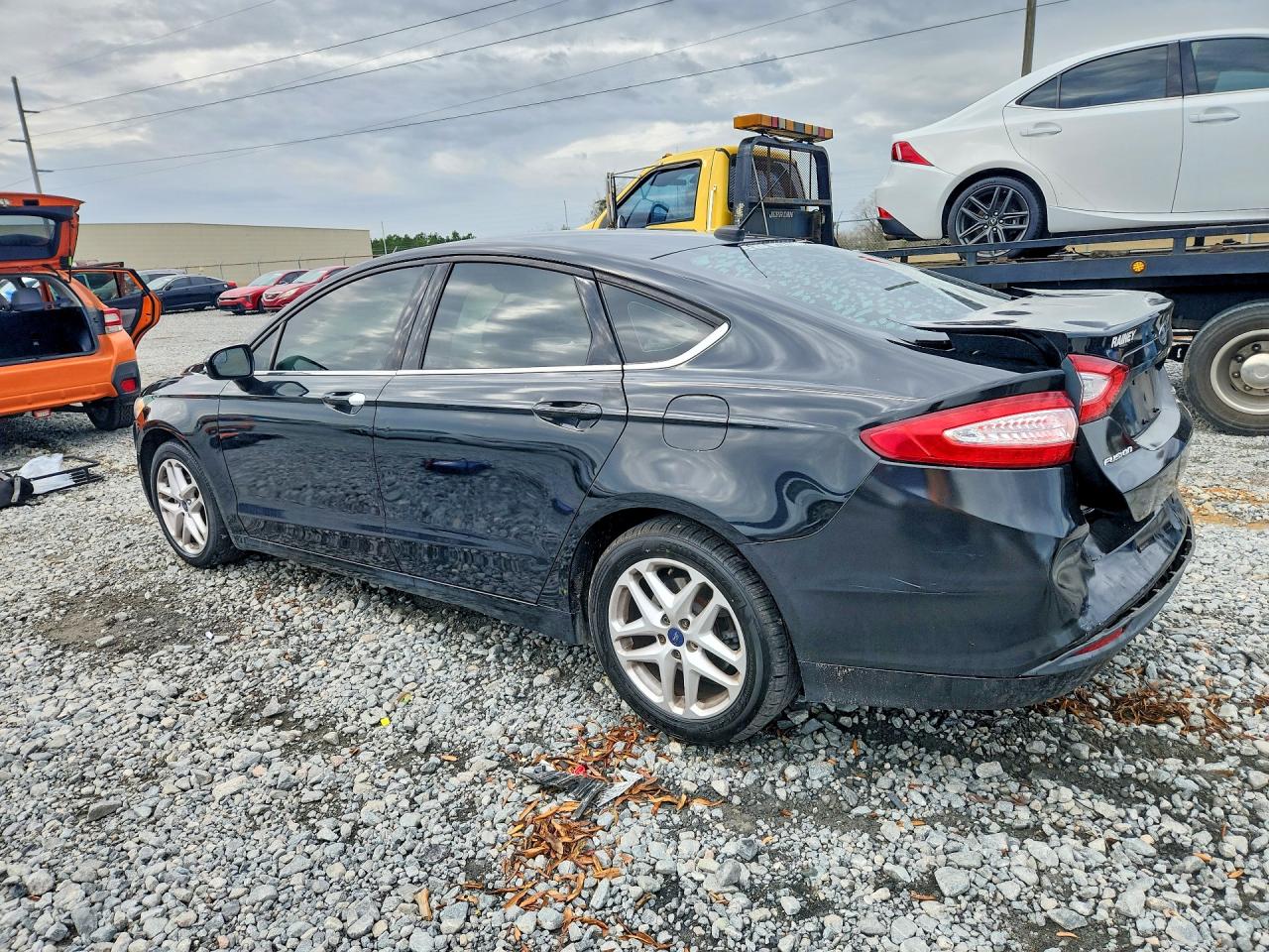 2014 FORD FUSION SE photo 3