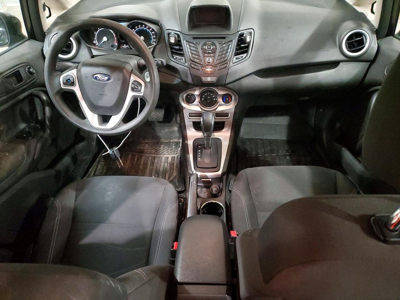 2019 FORD FIESTA SE photo 22