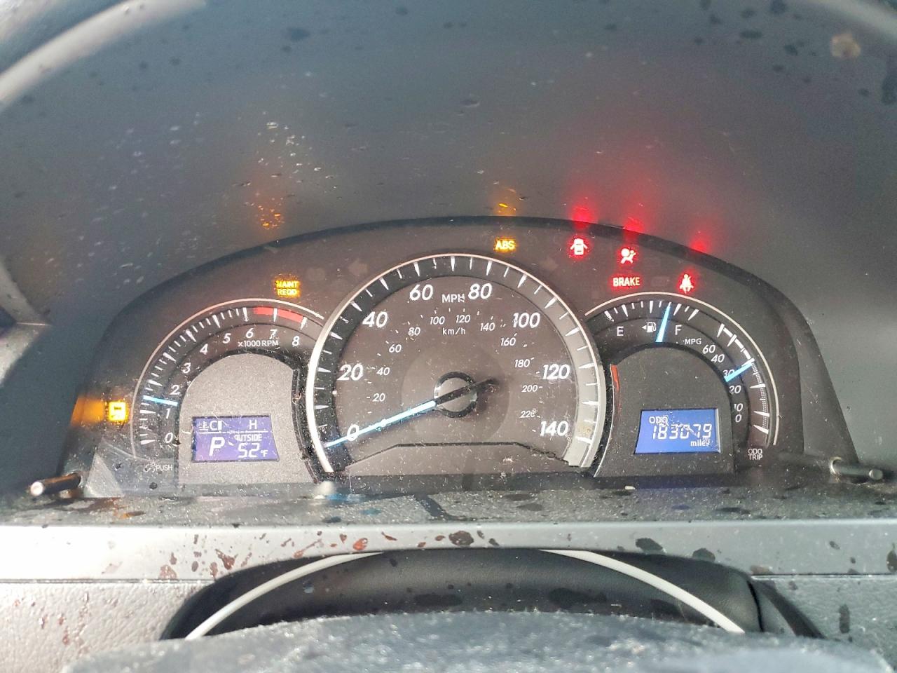 2012 TOYOTA CAMRY LE photo 9
