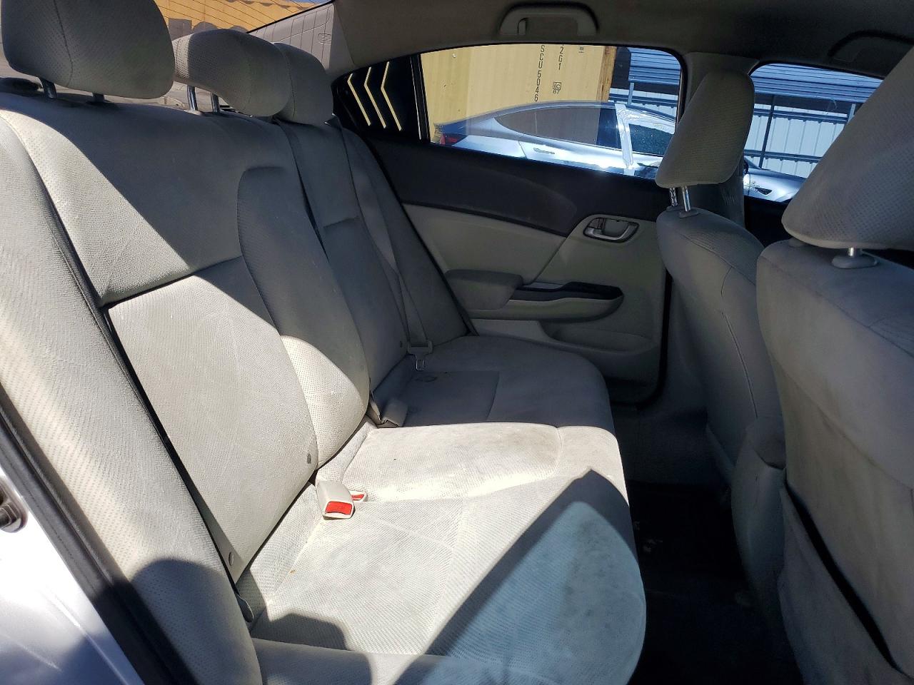 2012 HONDA CIVIC LX photo 10