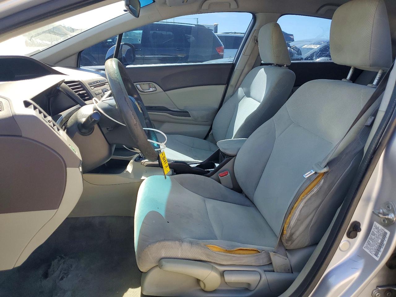 2012 HONDA CIVIC LX photo 7