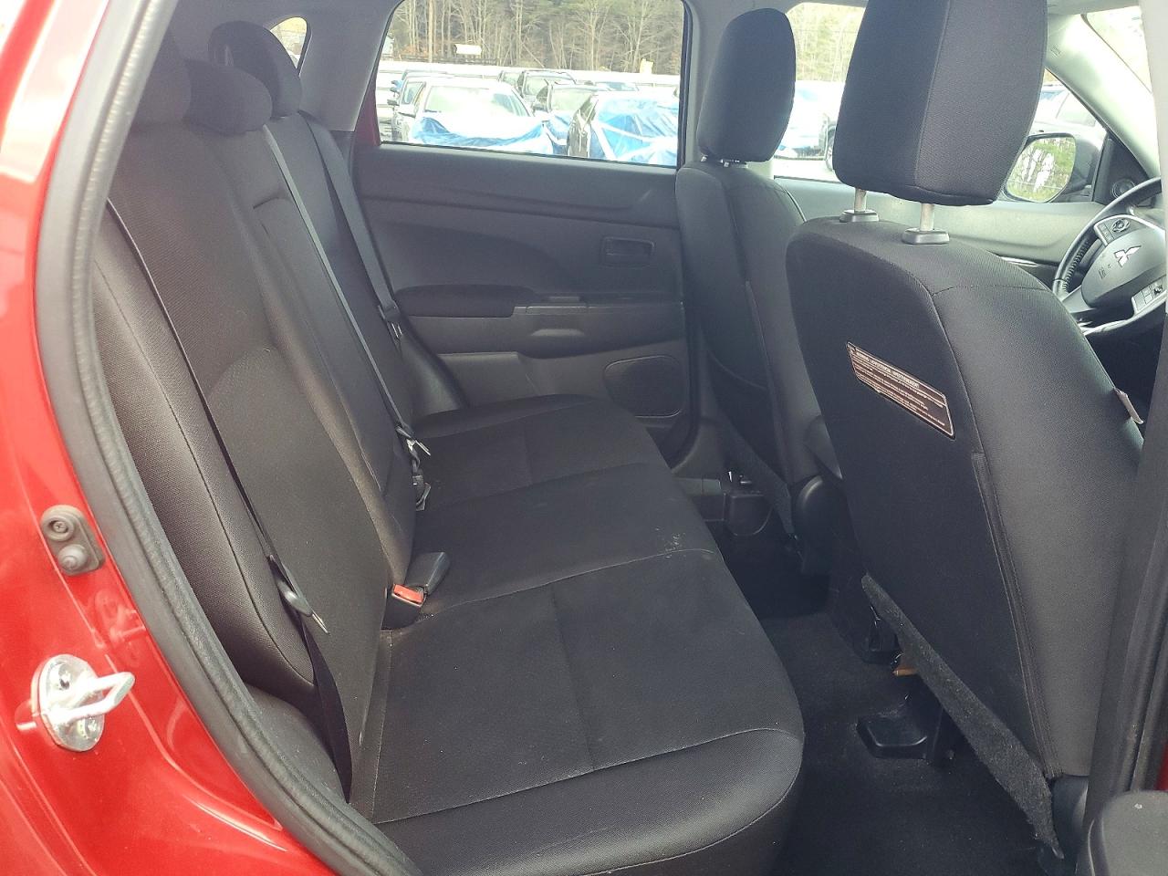 2014 MITSUBISHI OUTLANDER SPORT ES photo 11