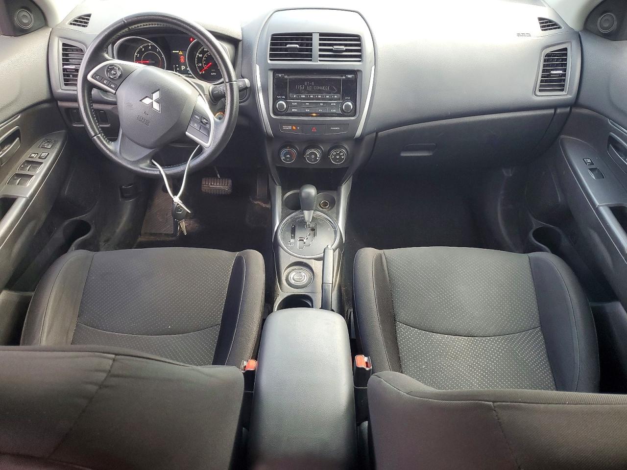 2014 MITSUBISHI OUTLANDER SPORT ES photo 8