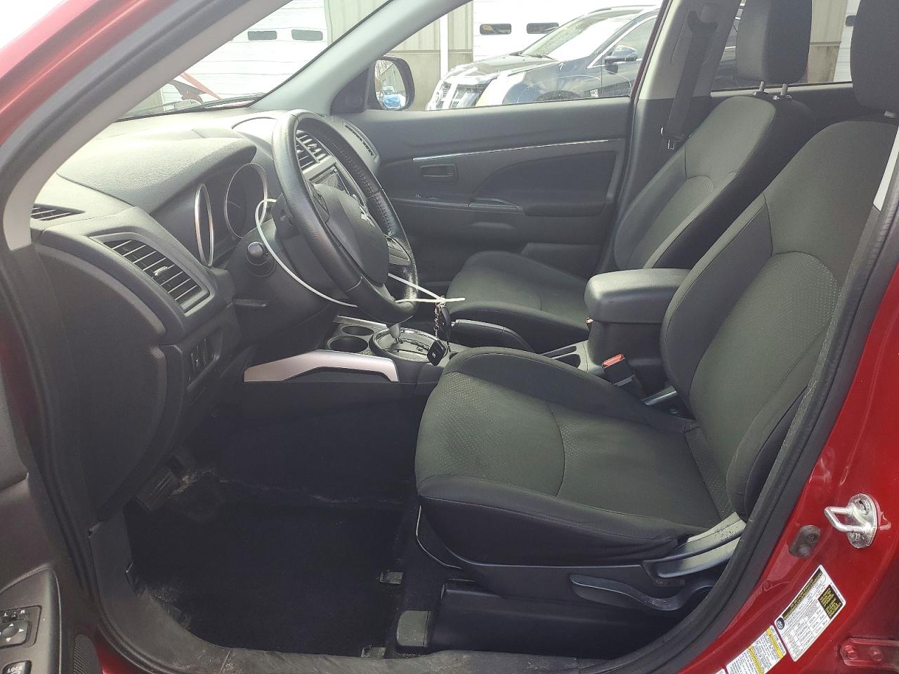2014 MITSUBISHI OUTLANDER SPORT ES photo 7