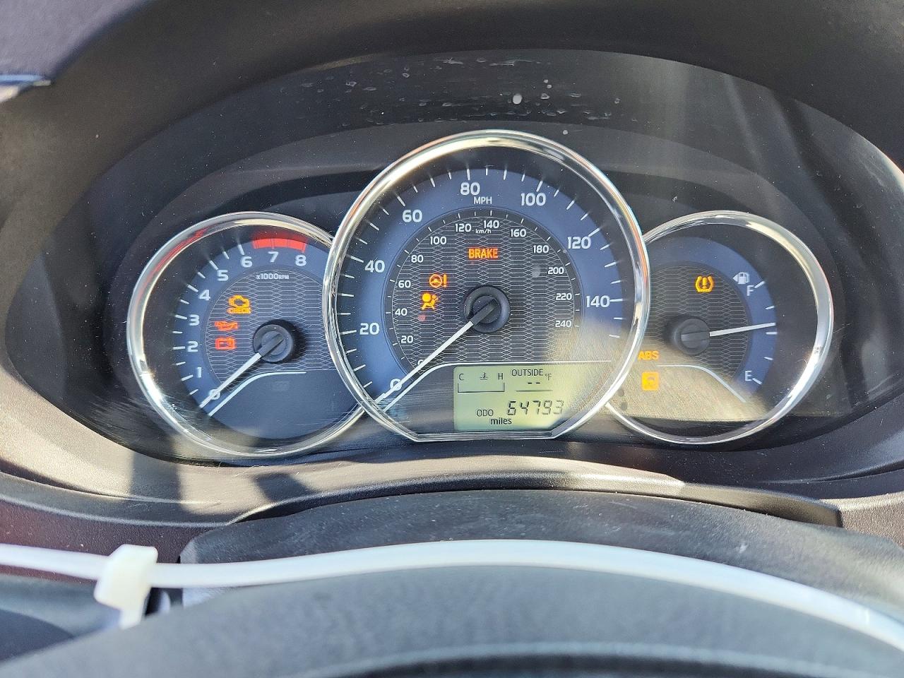 2015 TOYOTA COROLLA L photo 25