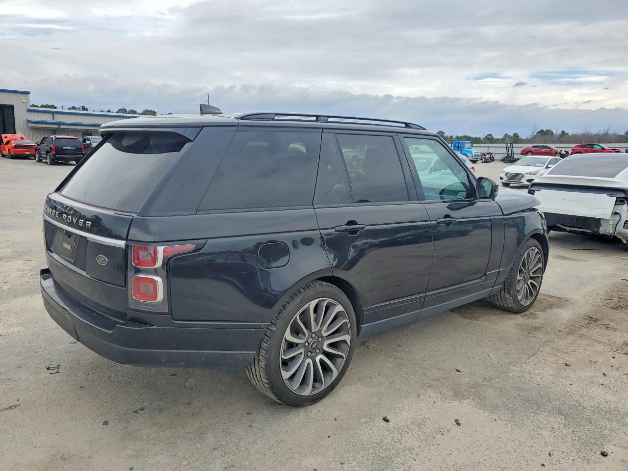 2019 LAND ROVER RANGE ROVER HSE photo 7