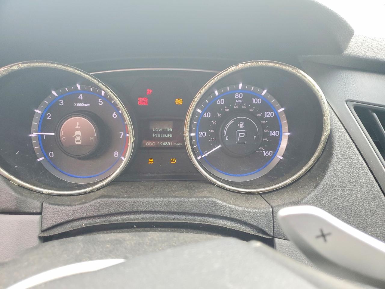2013 HYUNDAI SONATA SE photo 9