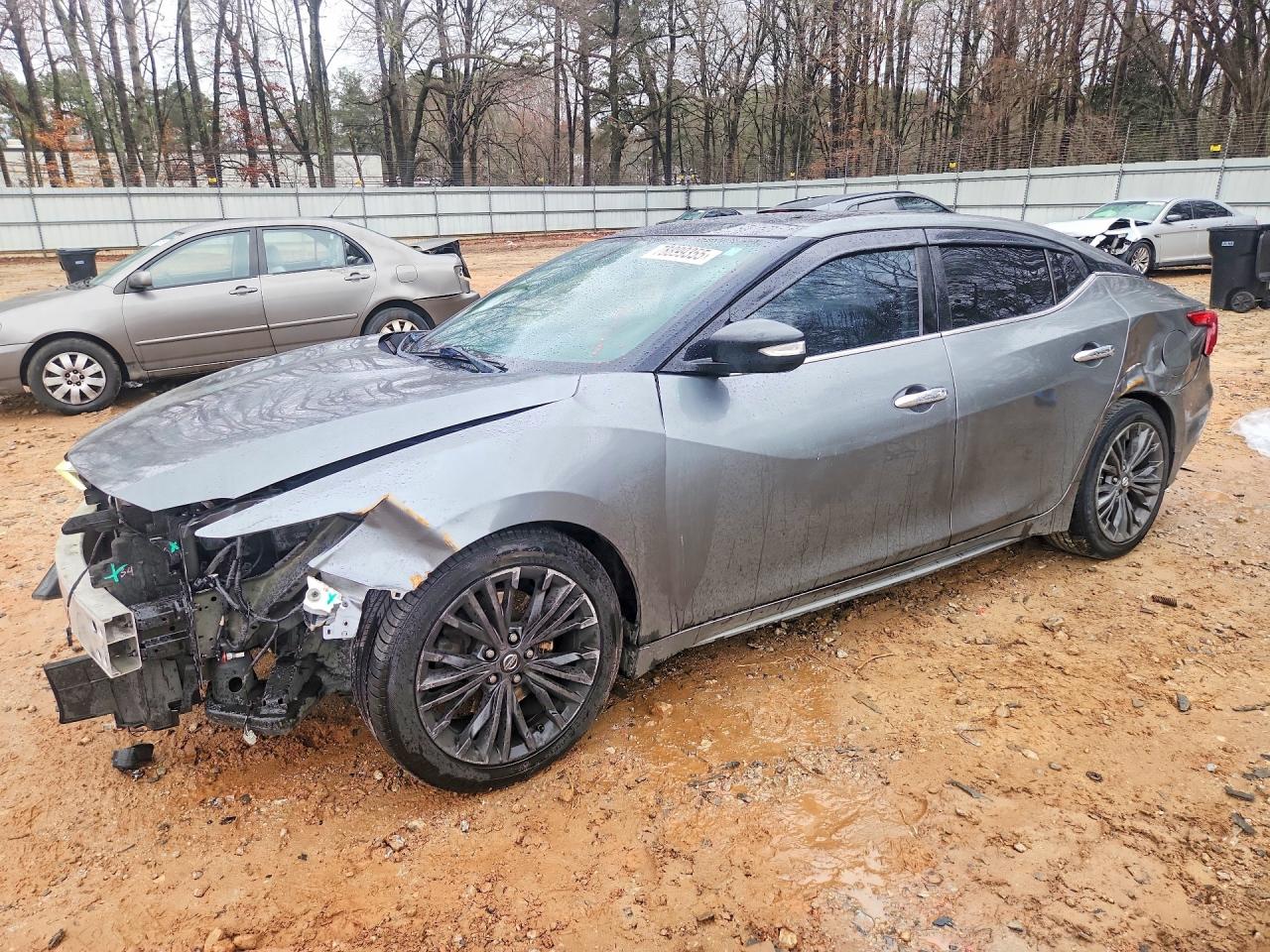 2017 NISSAN MAXIMA