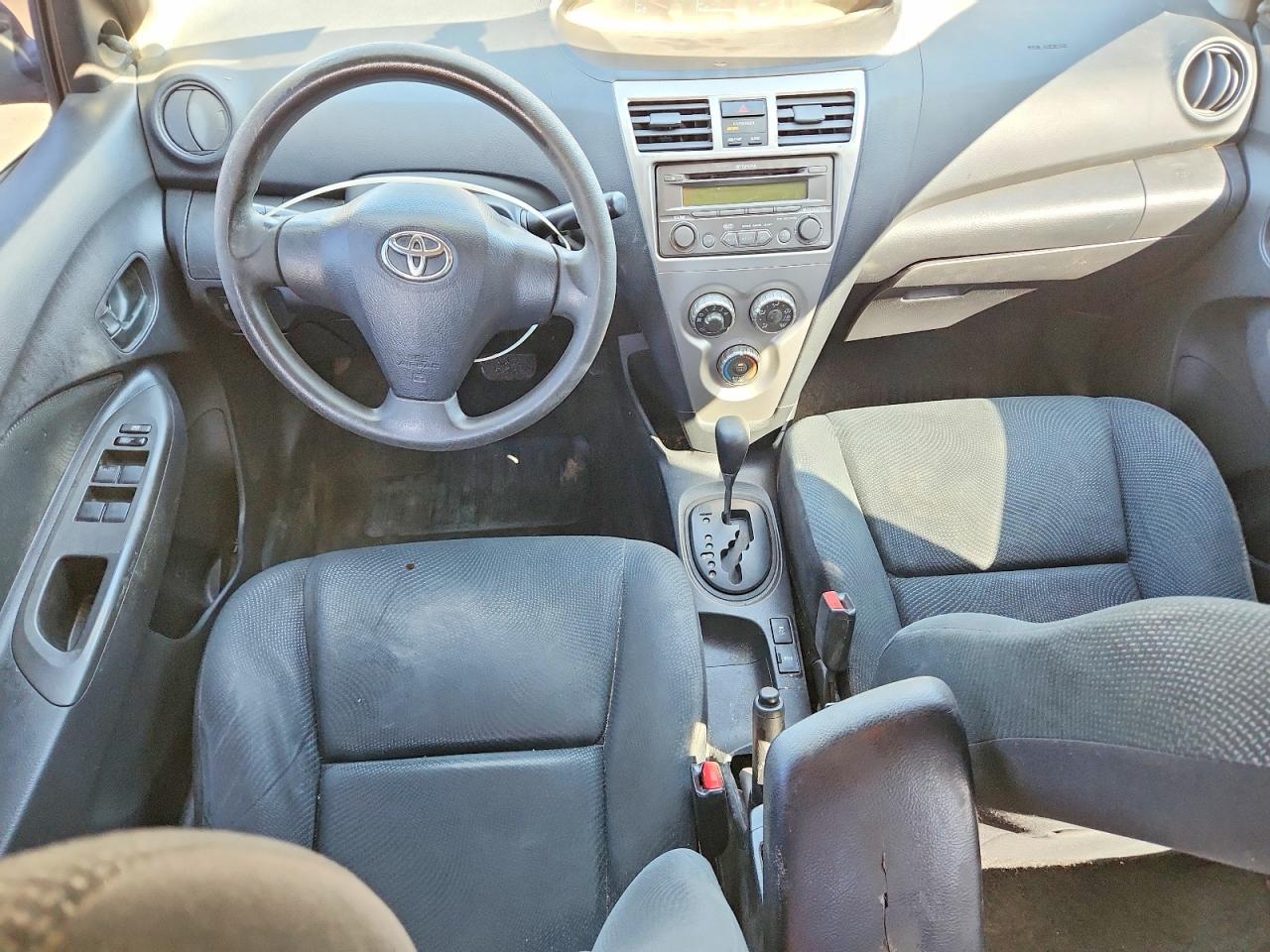 2012 TOYOTA YARIS FLEET photo 22
