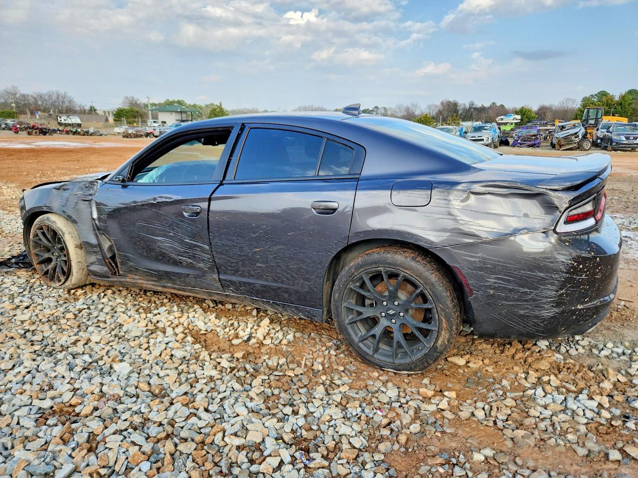 2018 DODGE CHARGER R photo 2